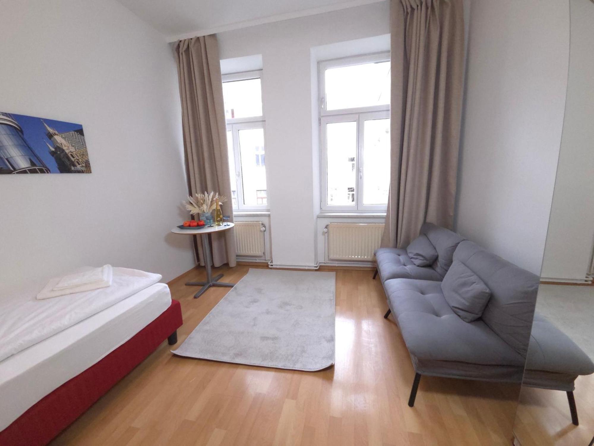 Aparthotel Amelie Wina Bagian luar foto
